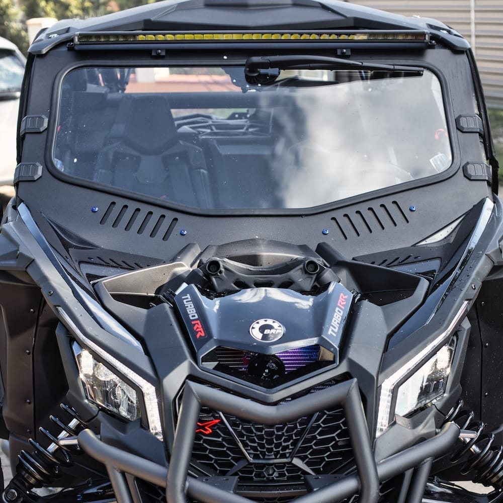 can-am extremalshield front windshield view